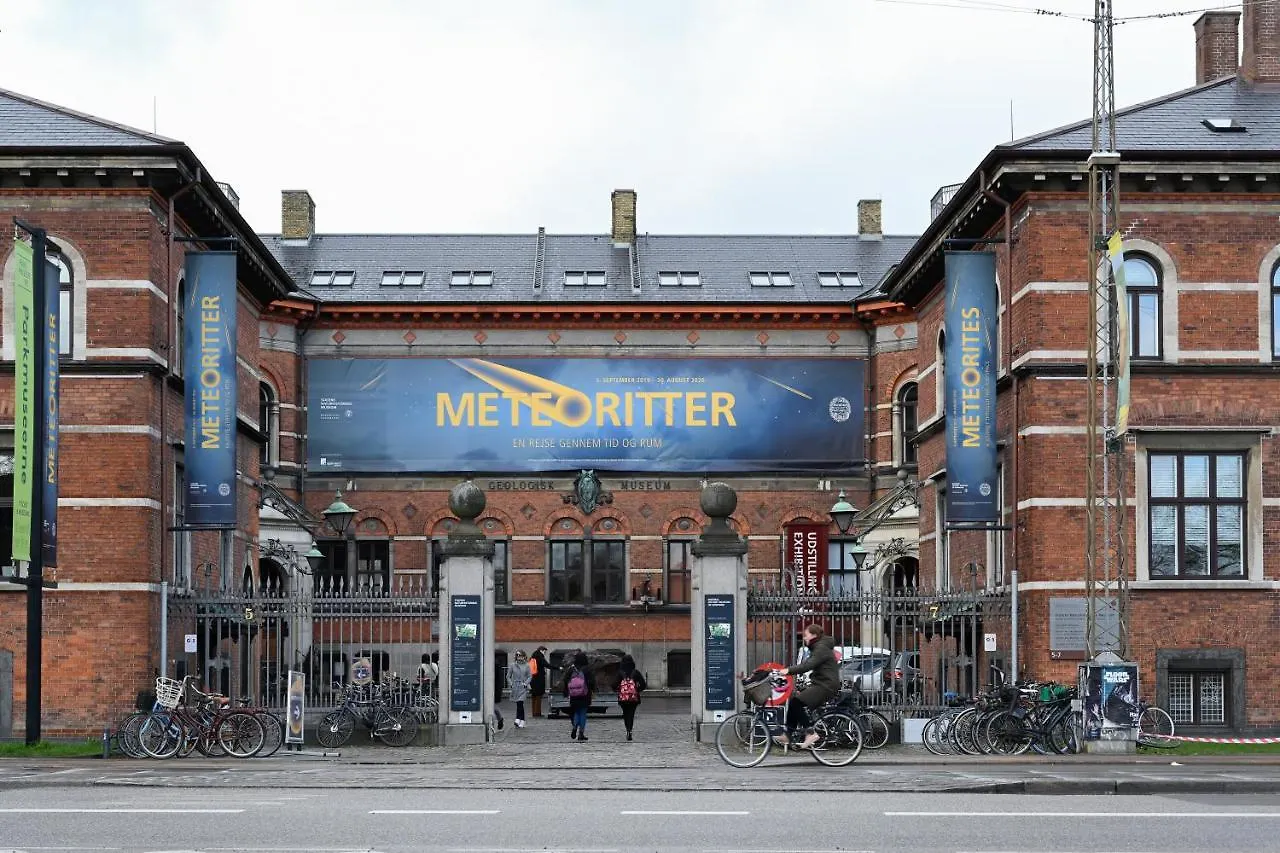 Sanders Arrow - Chic Three-Bedroom Apartment In The Middle Of Copenhagen