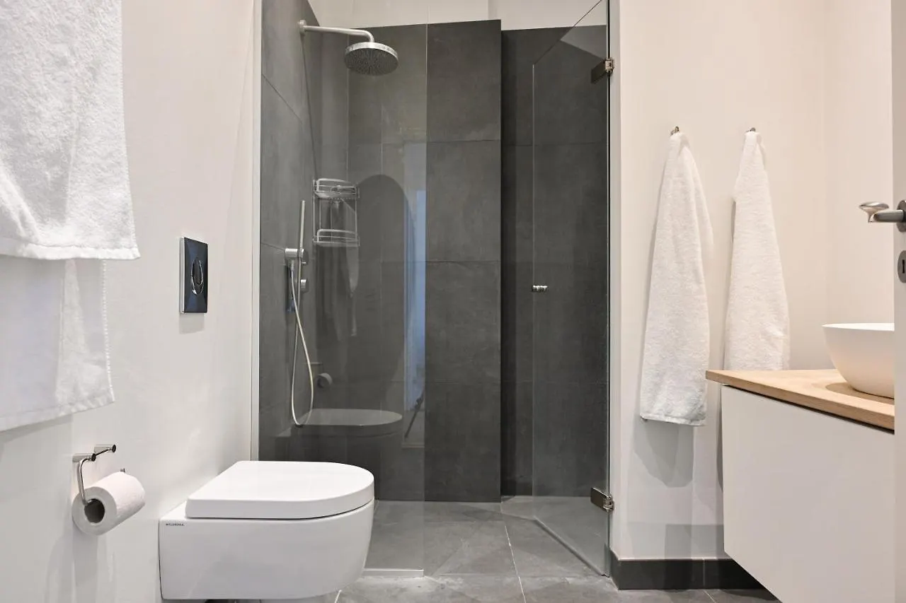Sanders Arrow - Chic Three-Bedroom Apartment In The Middle Of Copenhagen Denmark