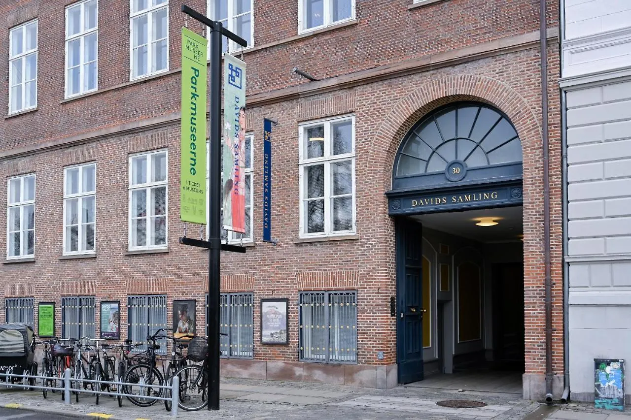 Sanders Arrow - Chic Three-Bedroom Apartment In The Middle Of Copenhagen